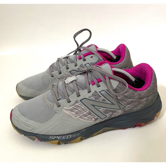 New Balance Lightweight Trail Sneakers Gray Pink Women's Size 8.5 - Picture 1 of 8
